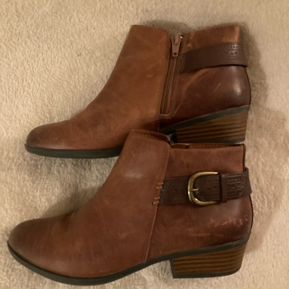 Clarks Tan Leather Ankle Booties